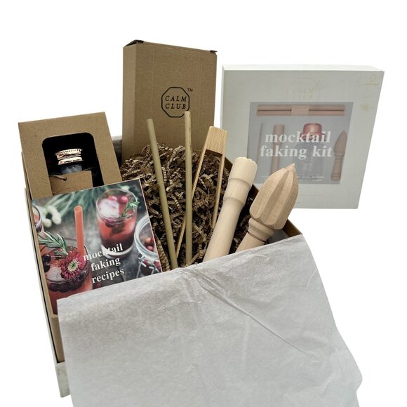 Calm Club Mocktail Sober Cocktail Kit Mixology Craft Cocktail Starter Set - Picture 1 of 5